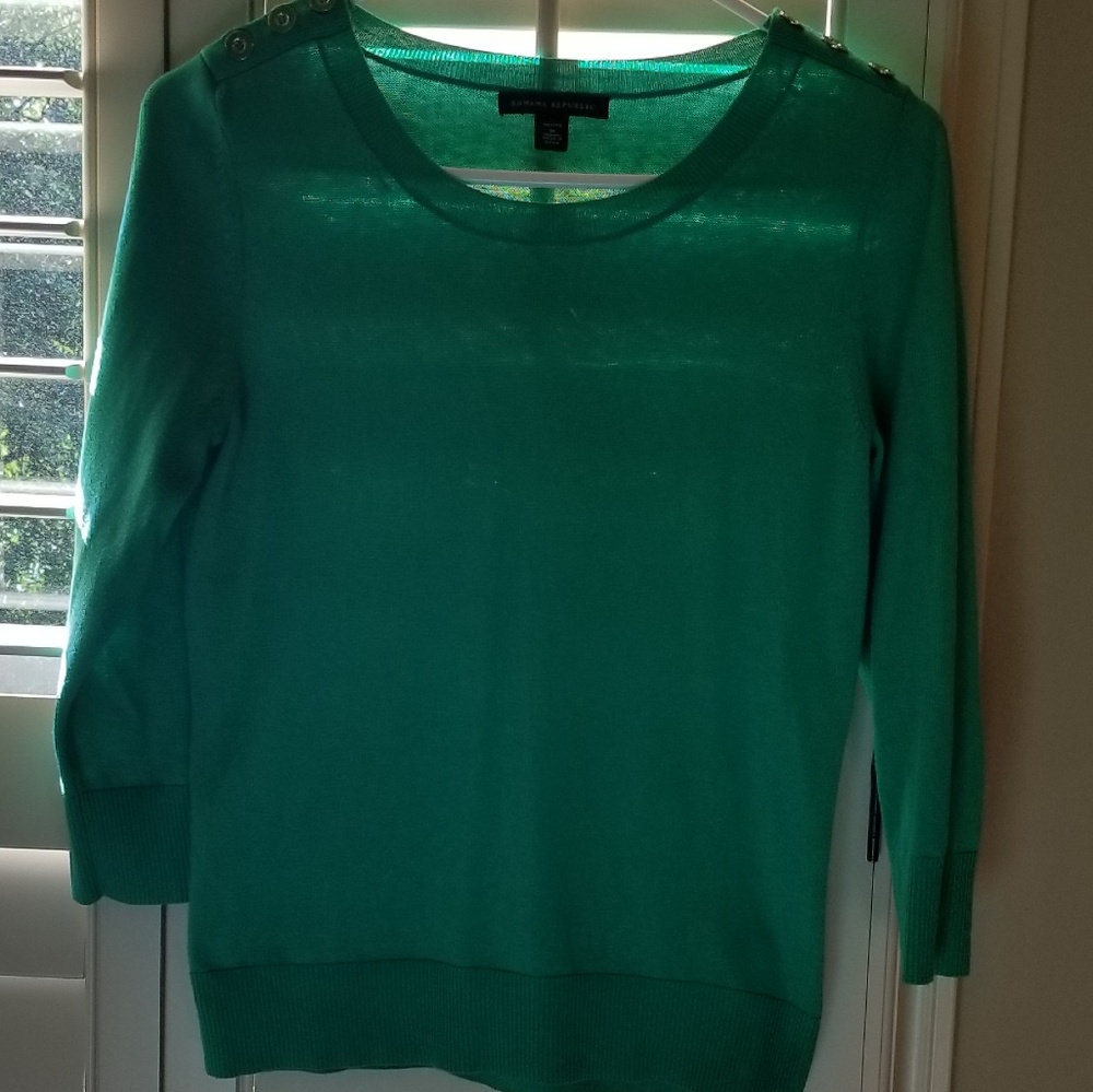Green summer sweater